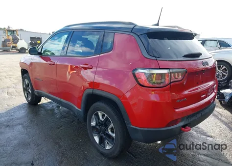 2018 Jeep Compass Trailhawk 4X4 from USA, damaged, VIN 3C4NJDDB3JT116870